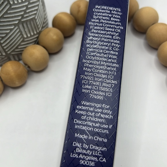 Dragun Beauty Lip Pencil and Sharpener - Picture 4 of 7